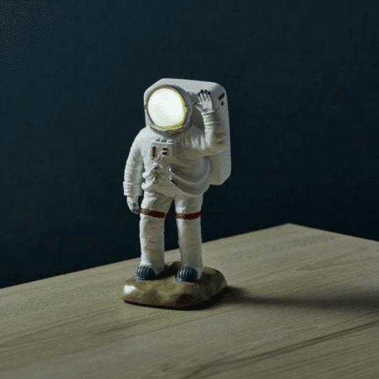 SETOCRAFT - Solar Astronaut Room Lamp